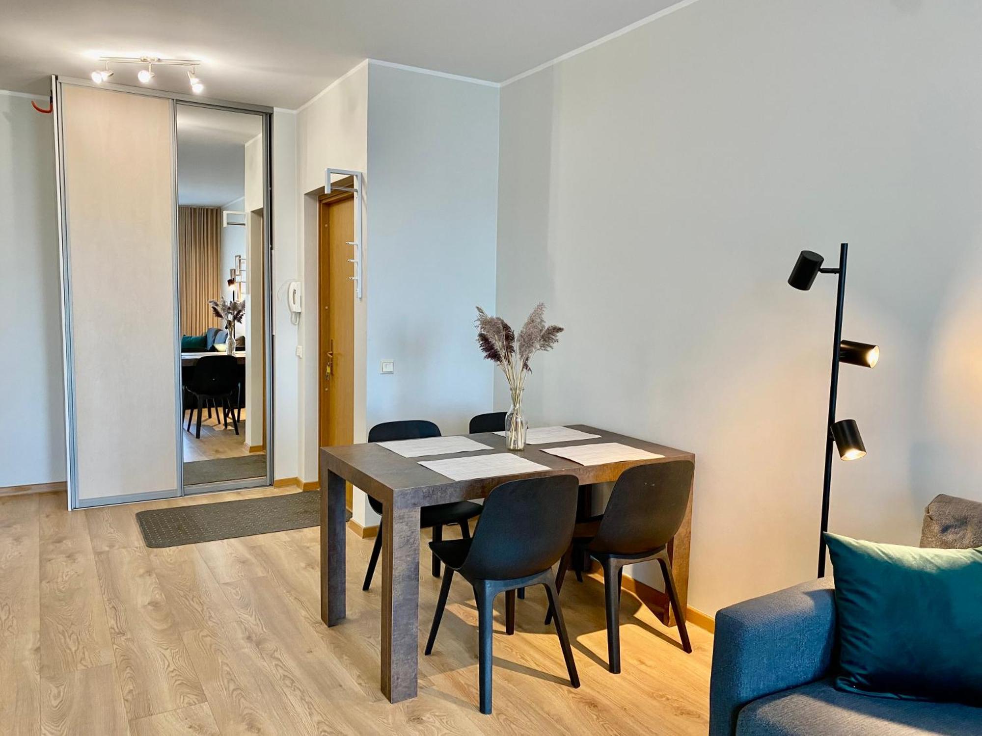 Cozy Foorum Apartment - Tallinn City Centre Exteriör bild